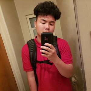 Meet your Posher, Alex